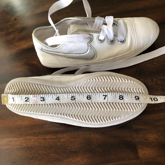 Nike Sneakers - Picture 8 of 8